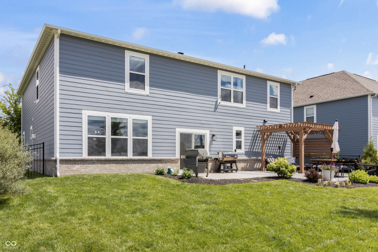 Listing Image 54
