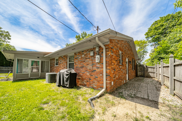 Listing Image 34