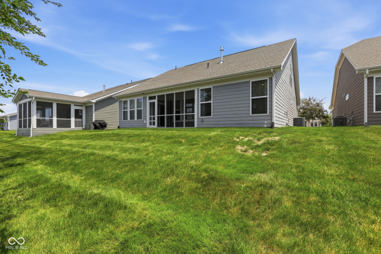 Listing Image 33