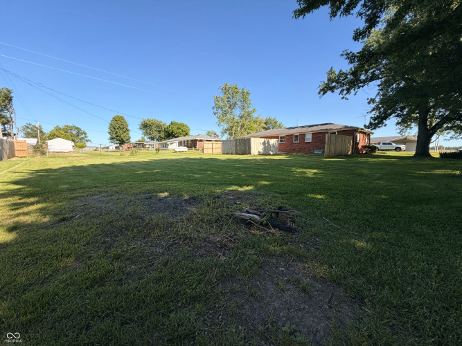 Listing Image 17