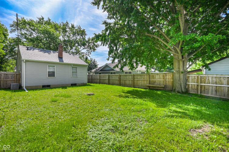 Listing Image 15