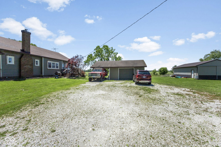 Listing Image 30