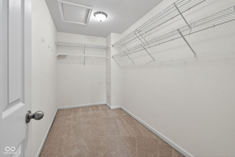 Listing Image 51