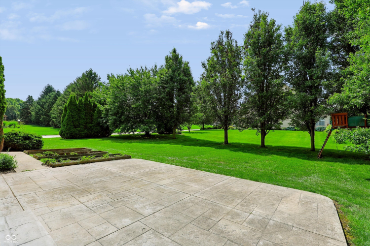 Listing Image 104