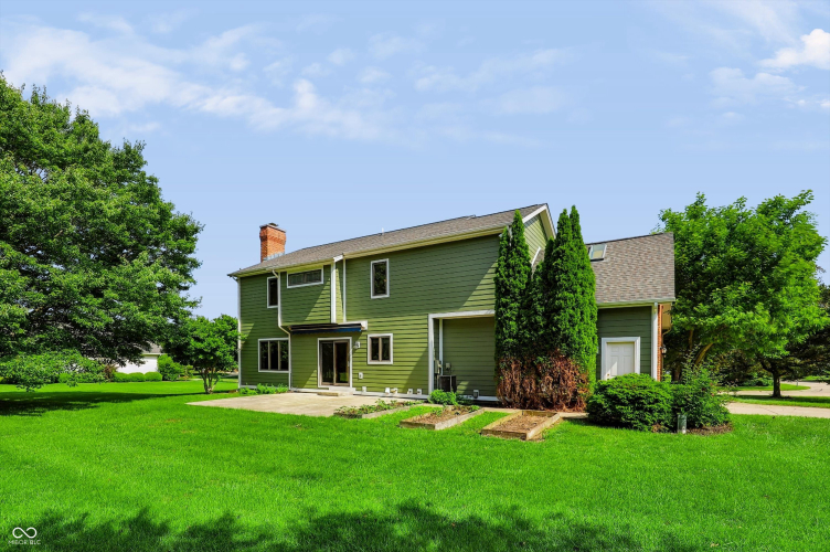 Listing Image 90