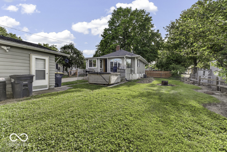 Listing Image 33