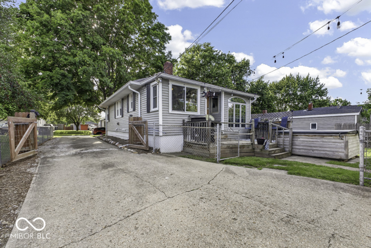 Listing Image 34