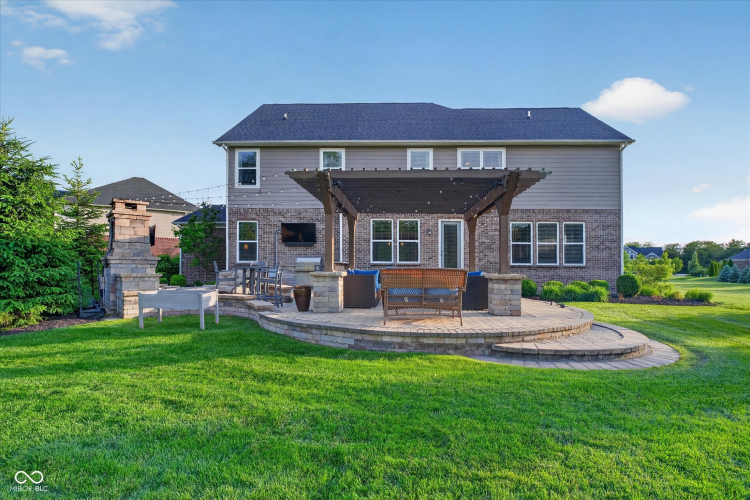 Listing Image 50