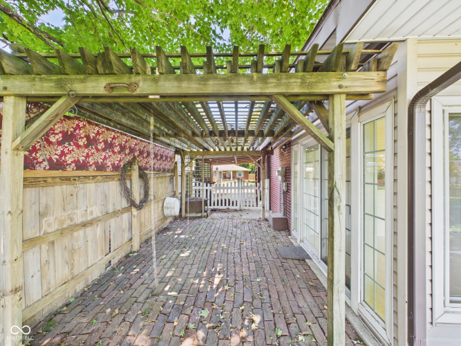 Listing Image 35