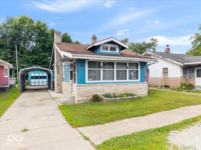 Listing Image 3