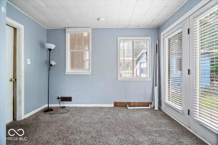 Listing Image 22