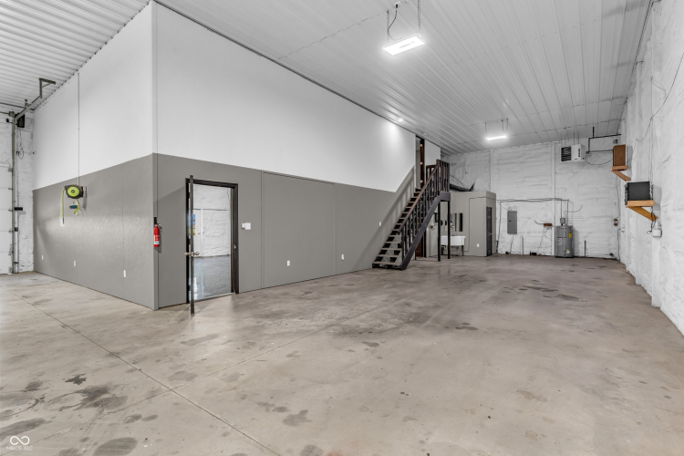 Listing Image 69