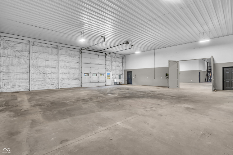 Listing Image 72