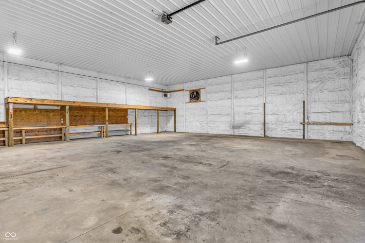 Listing Image 74