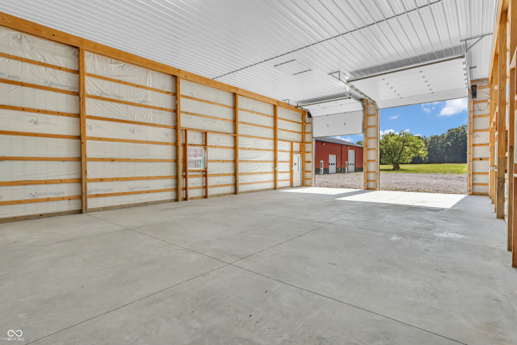 Listing Image 81