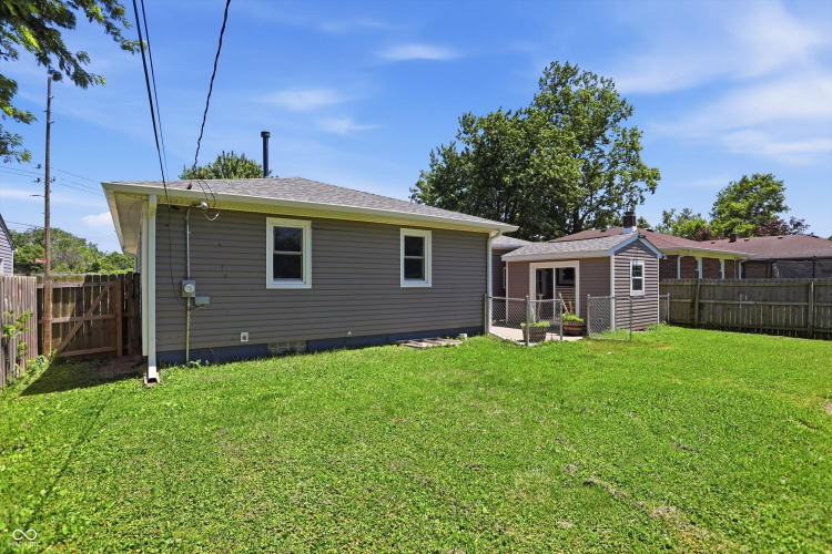 Listing Image 49