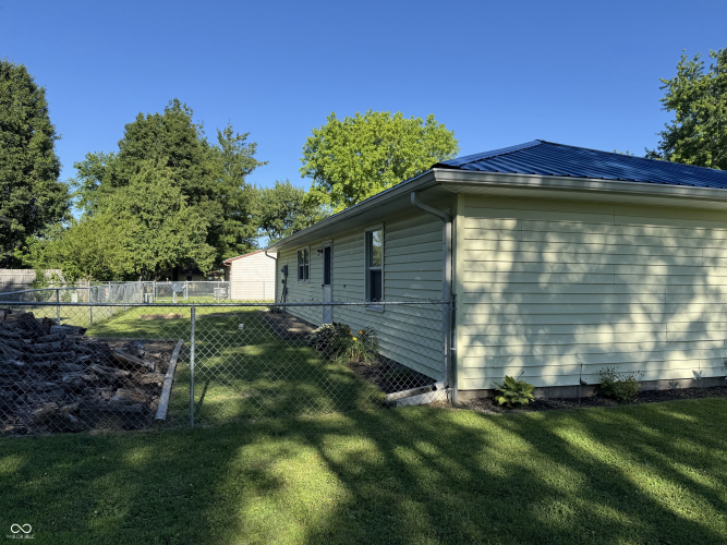 Listing Image 29