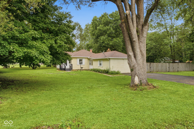 Listing Image 27
