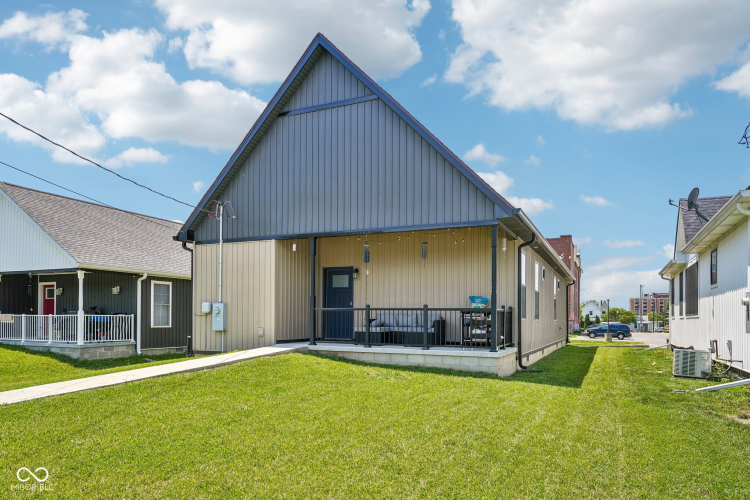 Listing Image 45