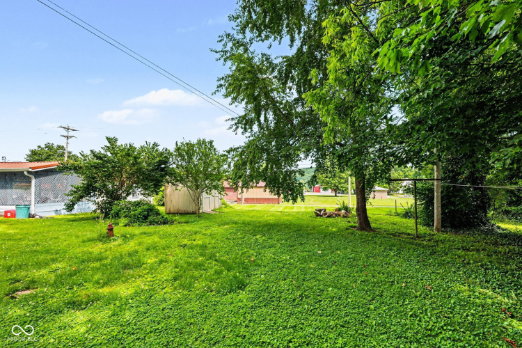 Listing Image 38