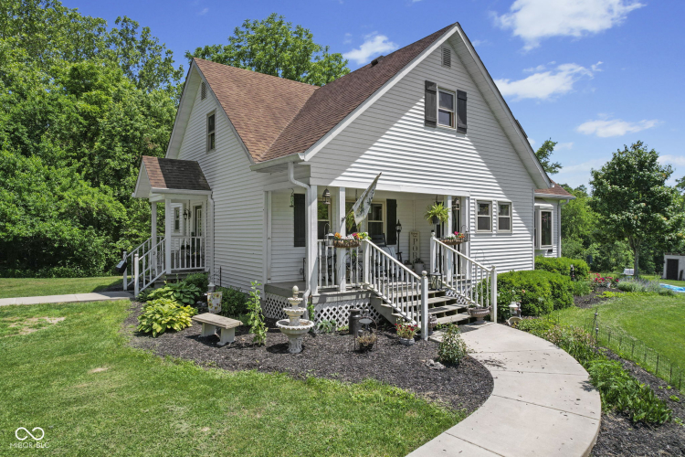 Listing Image 2