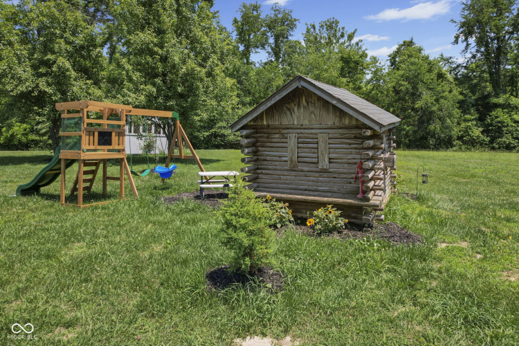 Listing Image 57
