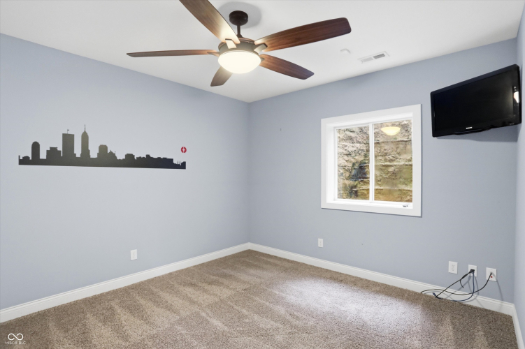 Listing Image 65