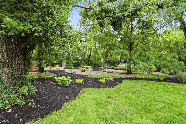 Listing Image 79