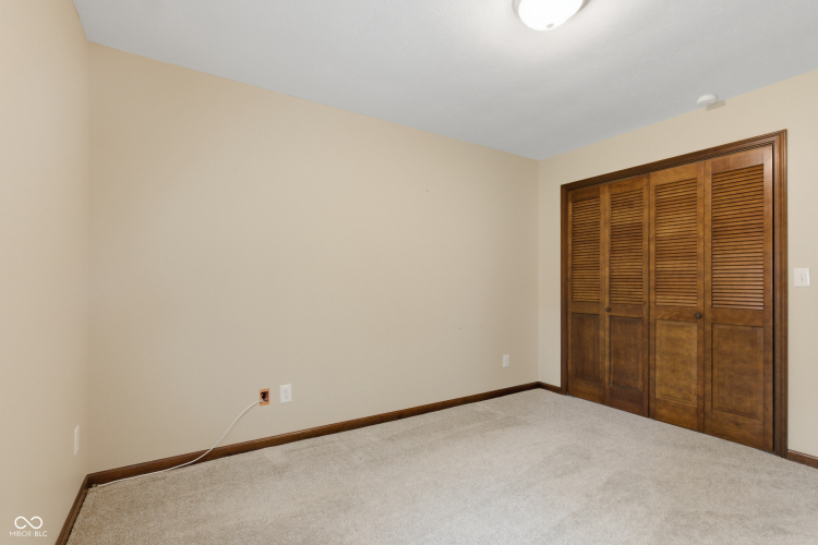 Listing Image 51