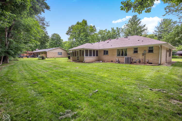 Listing Image 64