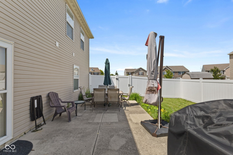 Listing Image 25