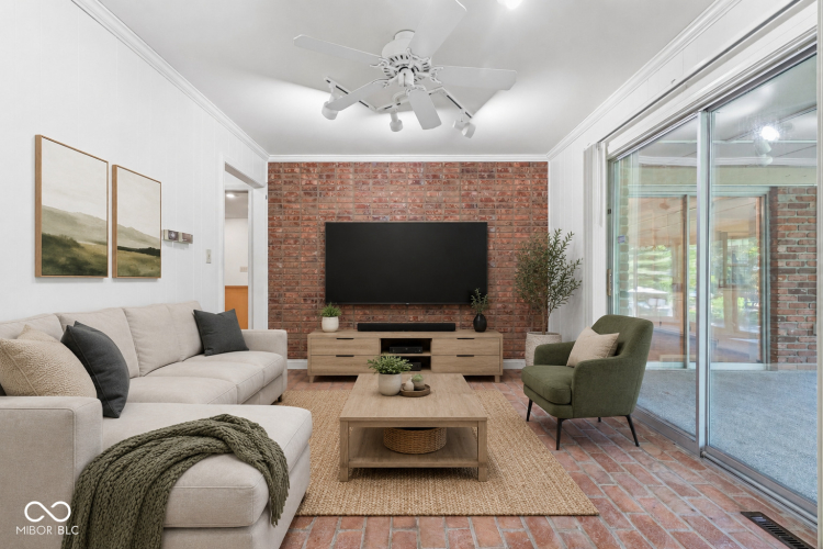 Listing Image 13