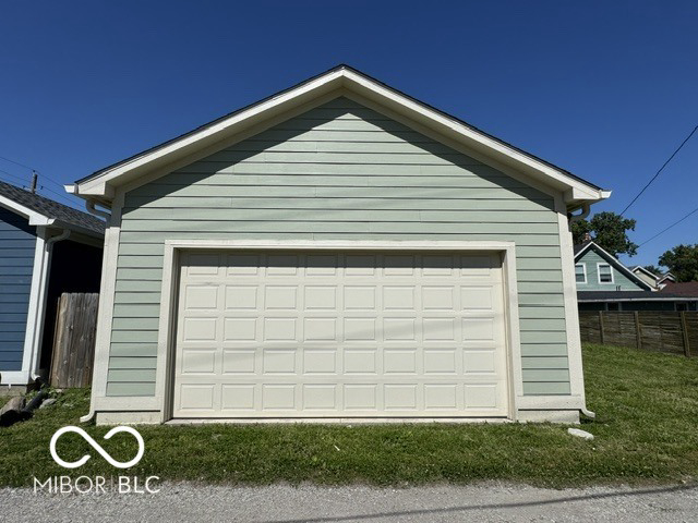 Listing Image 3