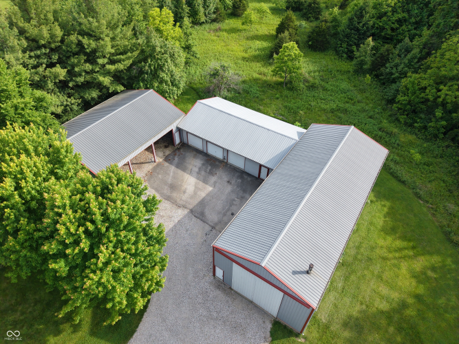Listing Image 11