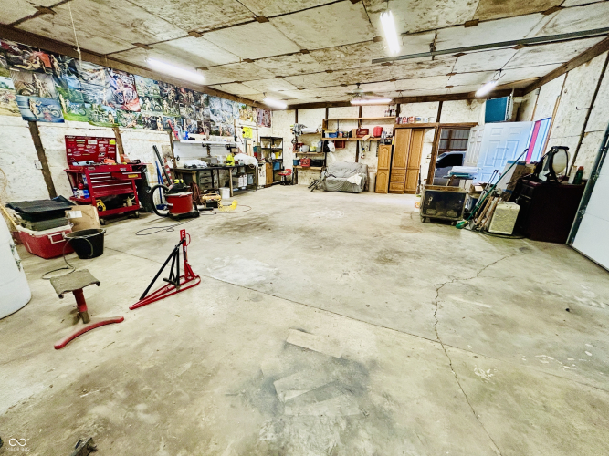 Listing Image 114