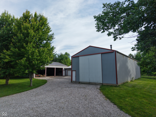 Listing Image 24
