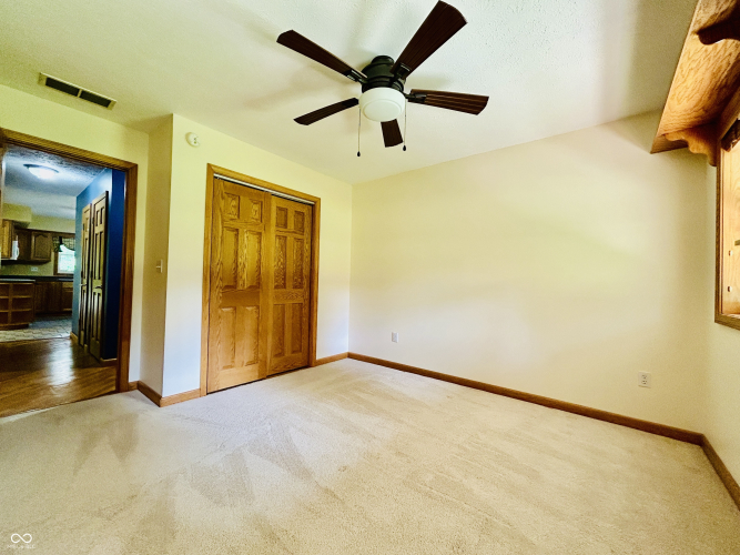 Listing Image 71