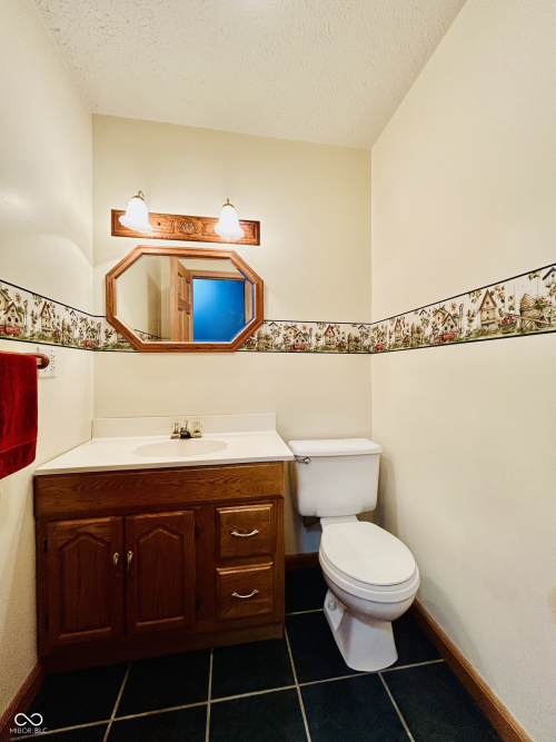 Listing Image 81