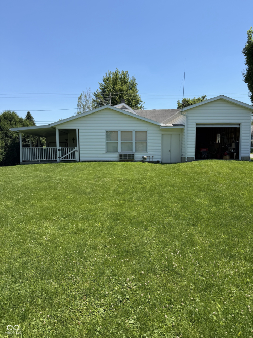 Listing Image 8
