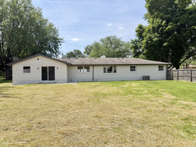 Listing Image 20