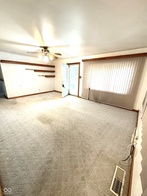 Listing Image 28