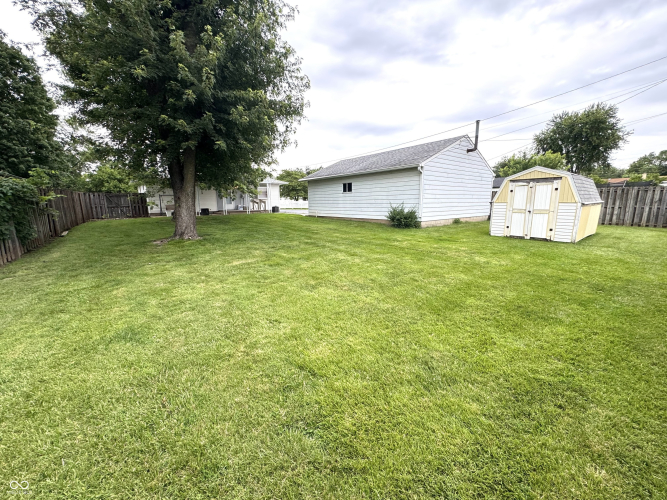 Listing Image 6