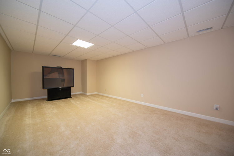 Listing Image 50