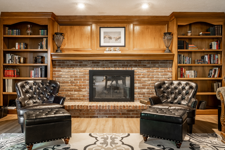 Listing Image 14