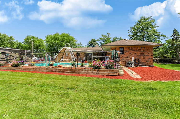 Listing Image 58