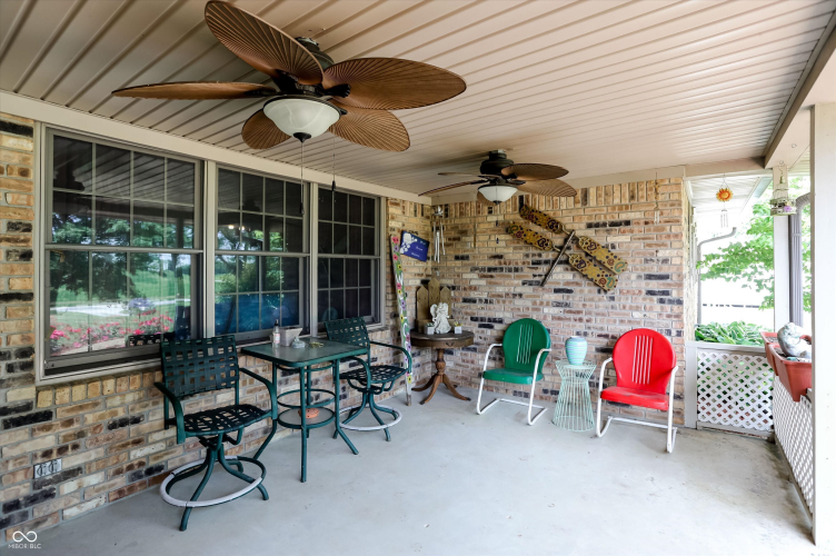Listing Image 62