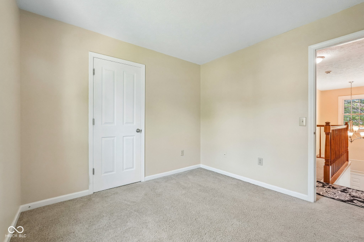 Listing Image 41