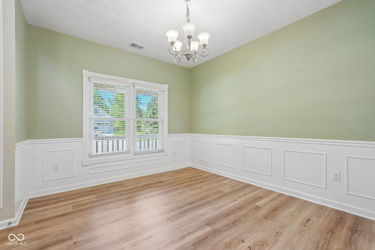 Listing Image 55