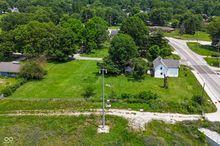 Listing Image 44