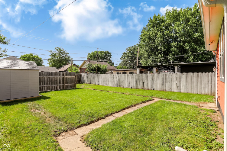 Listing Image 36